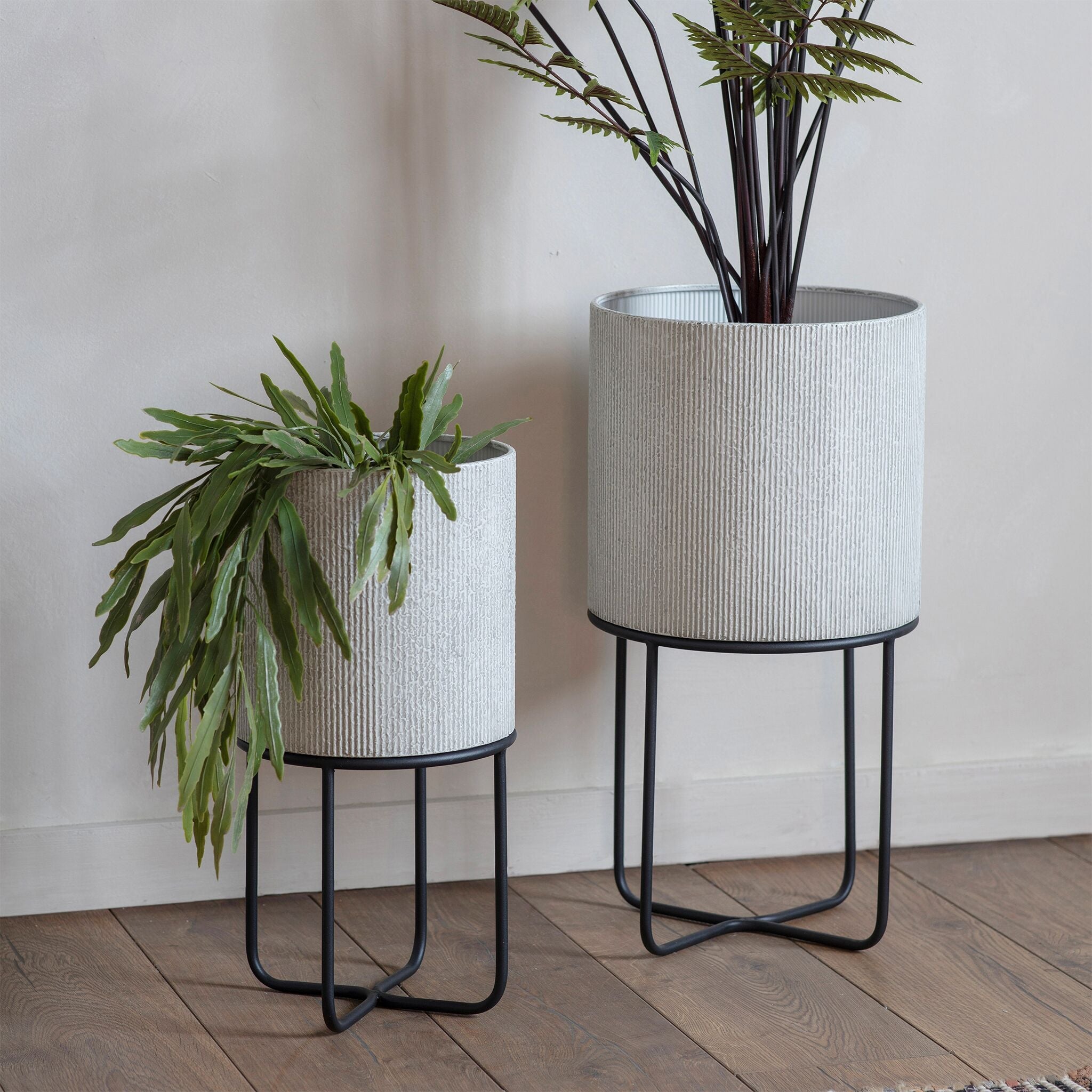 Eda Metal Planter Set Of 2-0