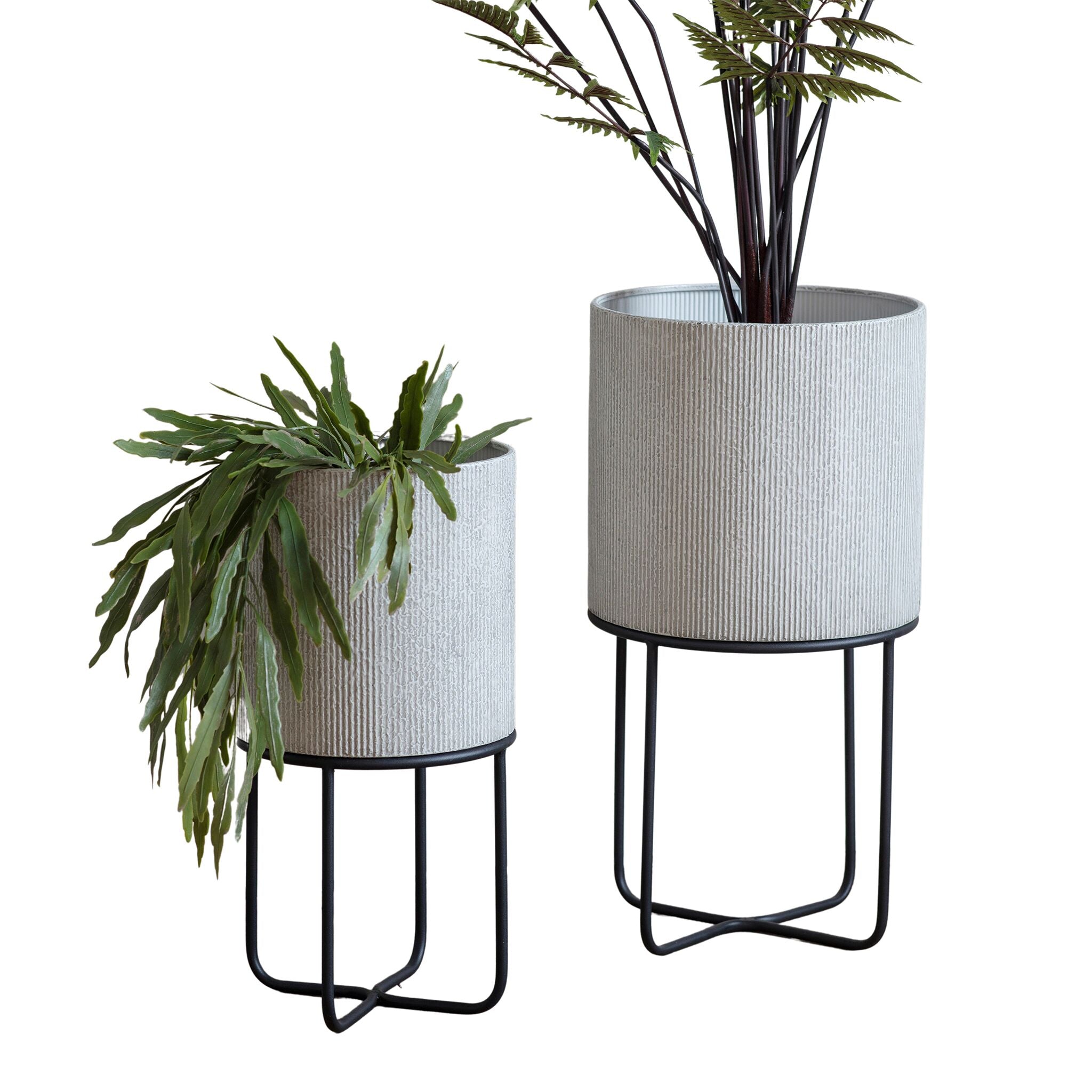 Eda Metal Planter Set Of 2-1