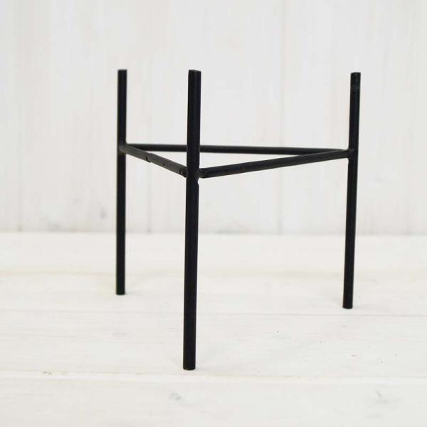 Metal Tripod Pot Stand